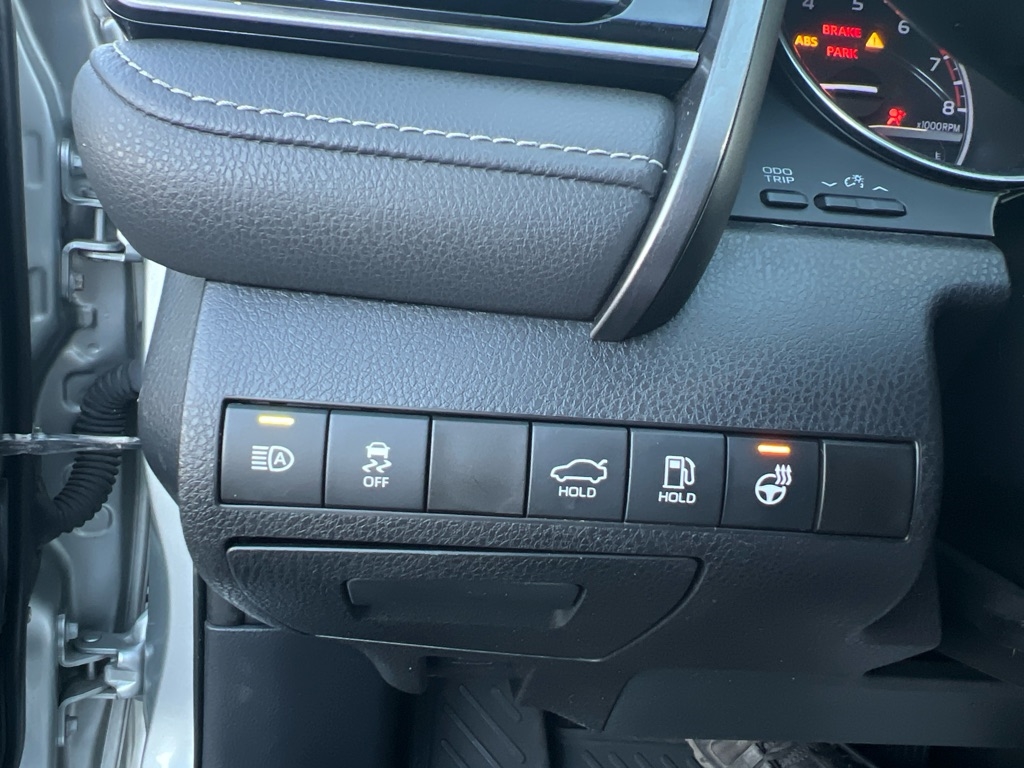 Toyota Camry SE Nightshade Edition 2020