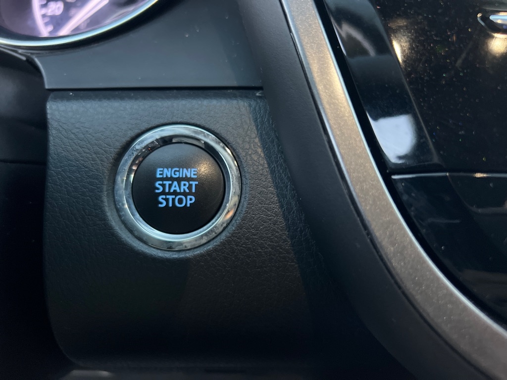 Toyota Camry SE Nightshade Edition 2020