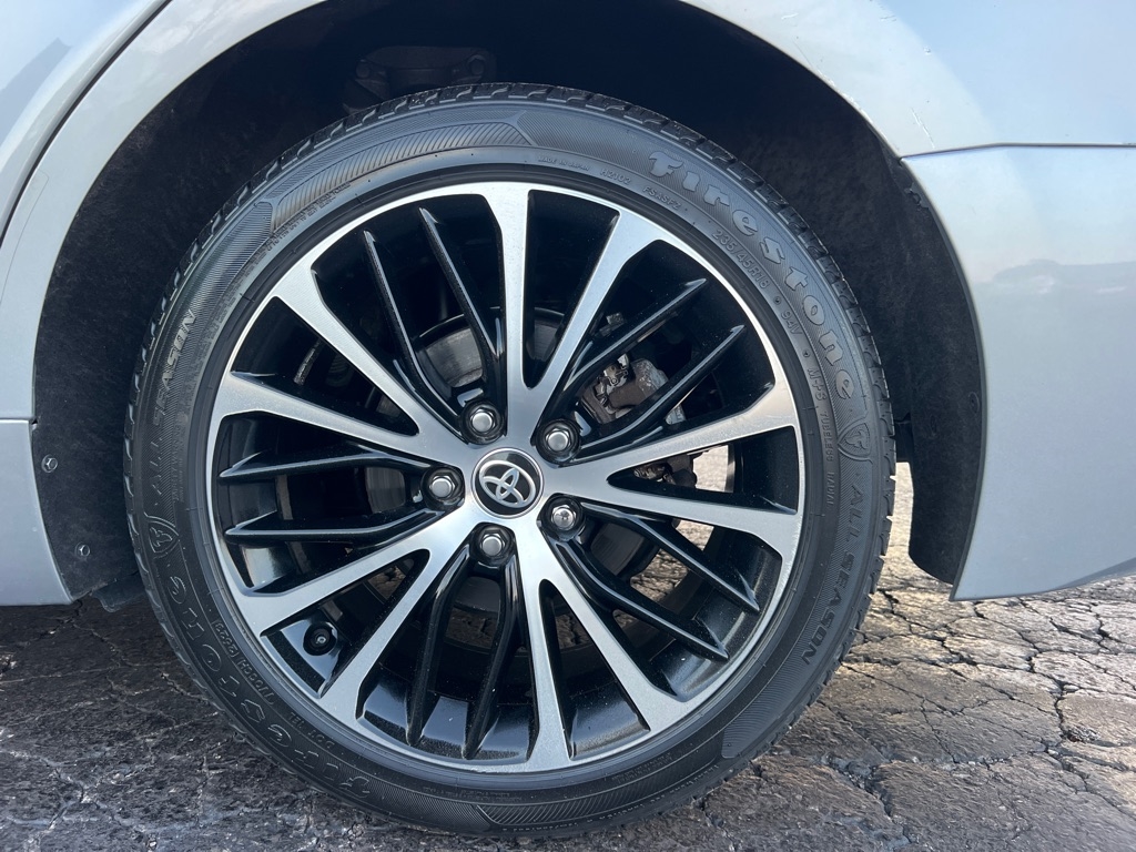 Toyota Camry SE Nightshade Edition 2020