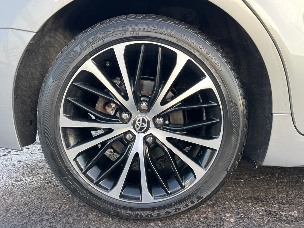 Toyota Camry SE Nightshade Edition 2020