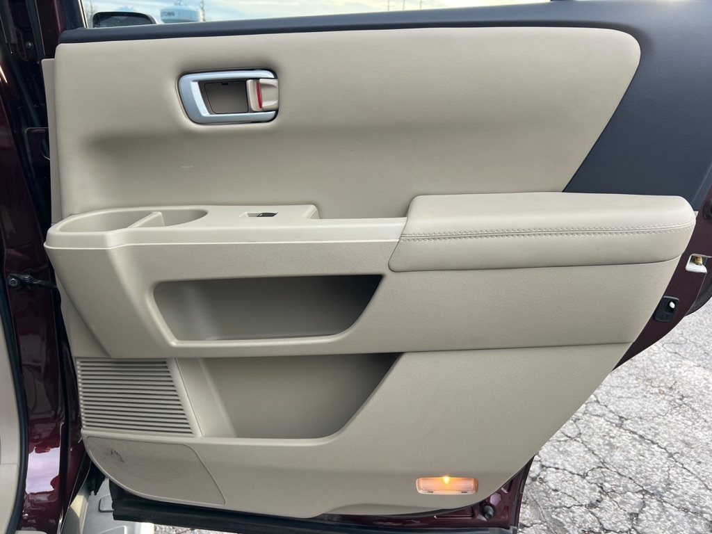 Honda Pilot EX-L 4WD 5-Spd AT 2011