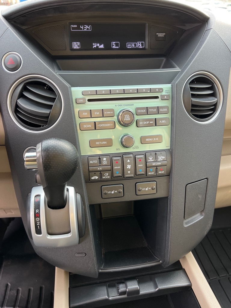 Honda Pilot EX-L 4WD 5-Spd AT 2011