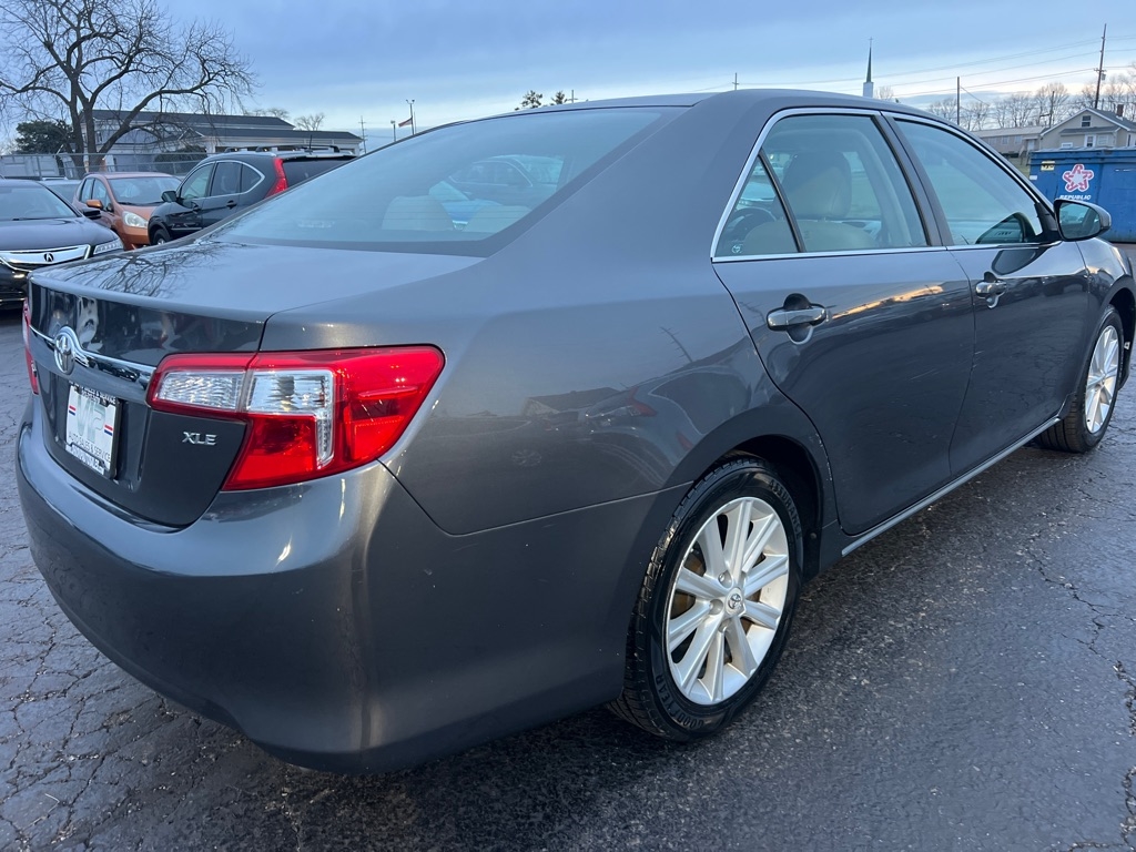 Toyota Camry LE 2012