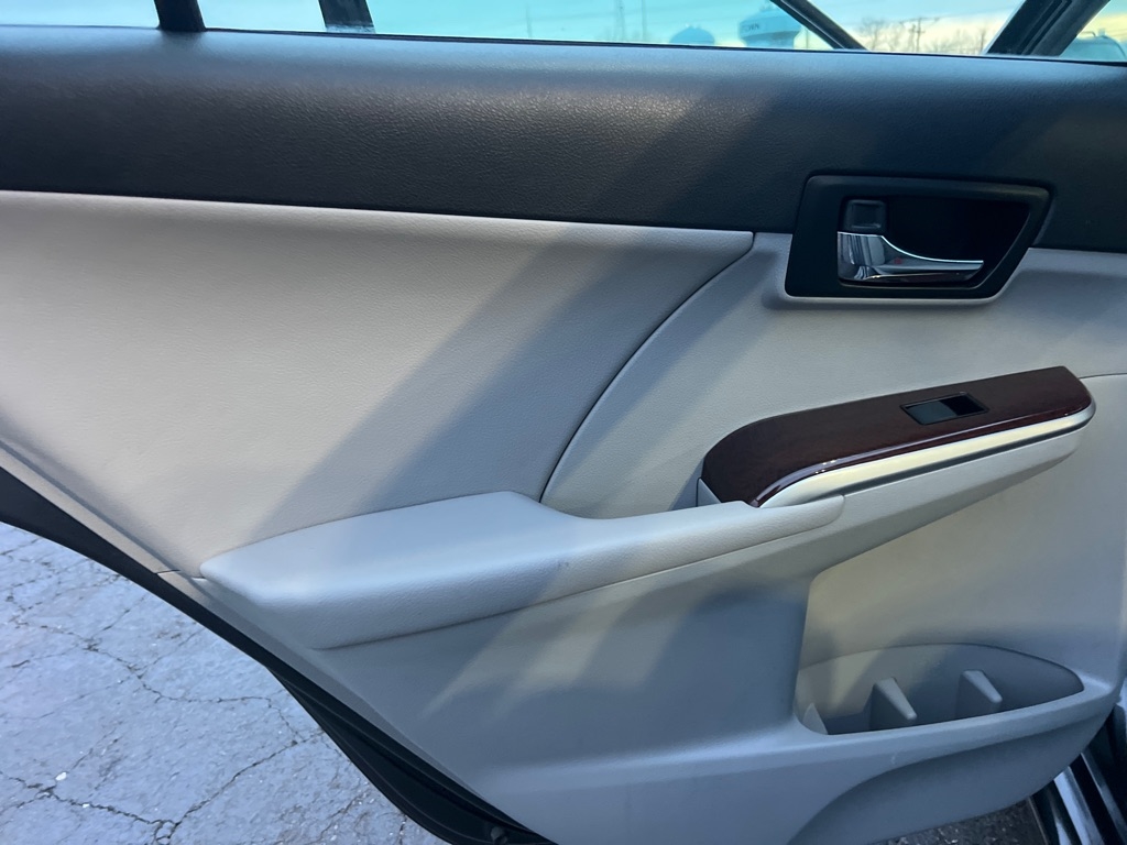 Toyota Camry LE 2012