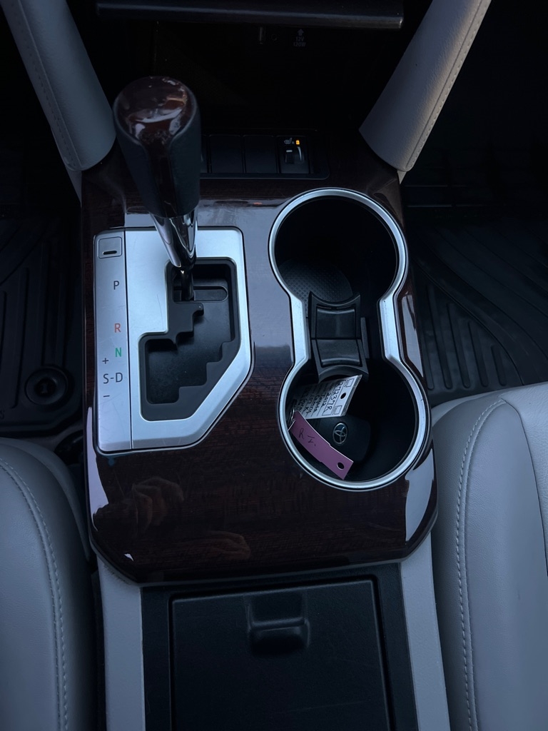 Toyota Camry LE 2012