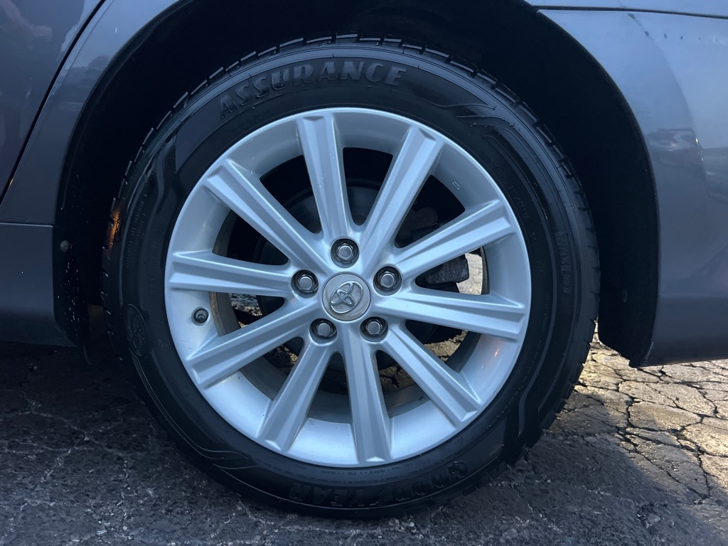 Toyota Camry LE 2012