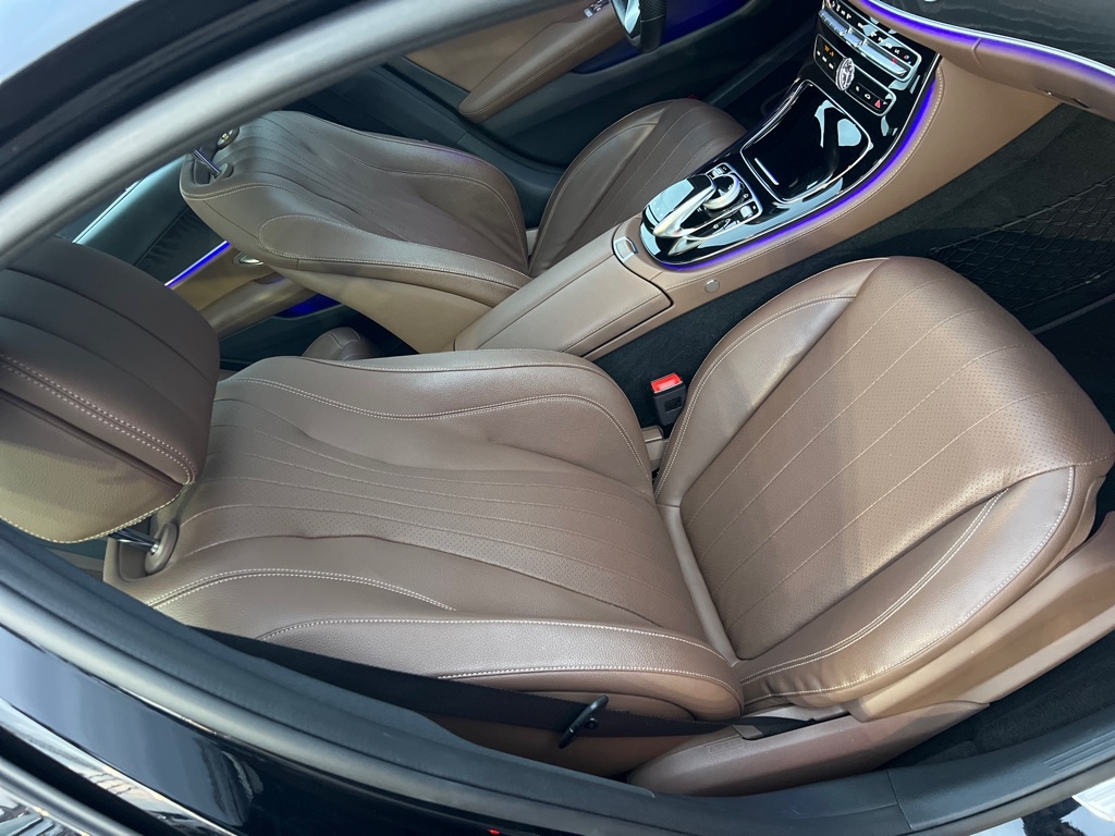 Mercedes-Benz E-Class E300 Luxury 4MATIC Sedan 2017