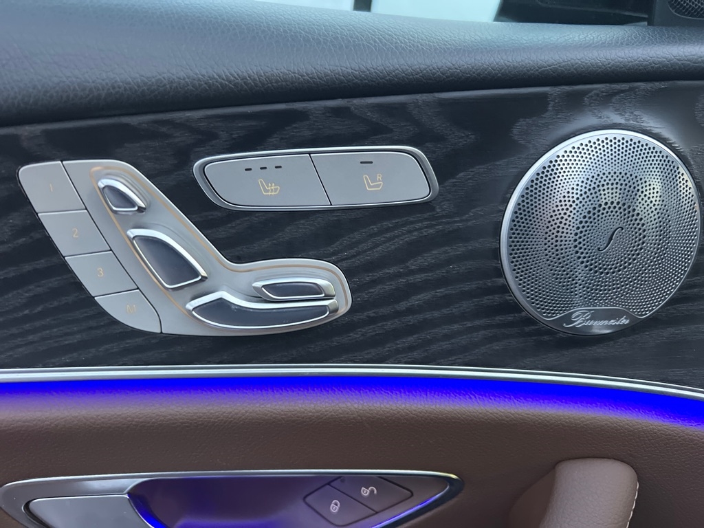 Mercedes-Benz E-Class E300 Luxury 4MATIC Sedan 2017