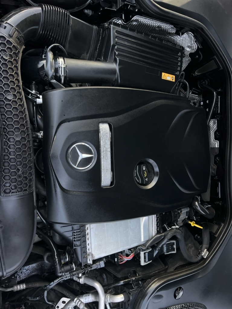 Mercedes-Benz E-Class E300 Luxury 4MATIC Sedan 2017