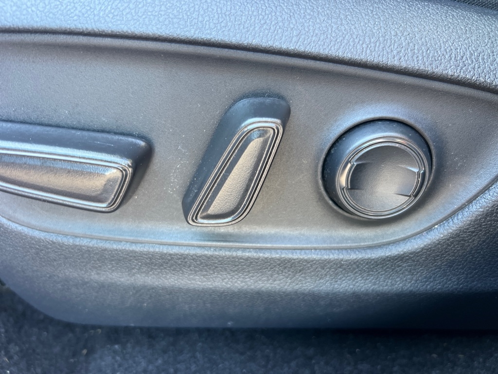 Toyota RAV4 XLE 2020