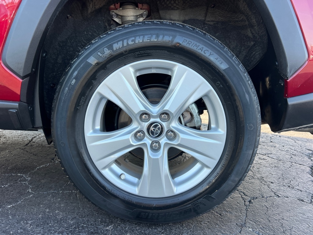 Toyota RAV4 XLE 2020