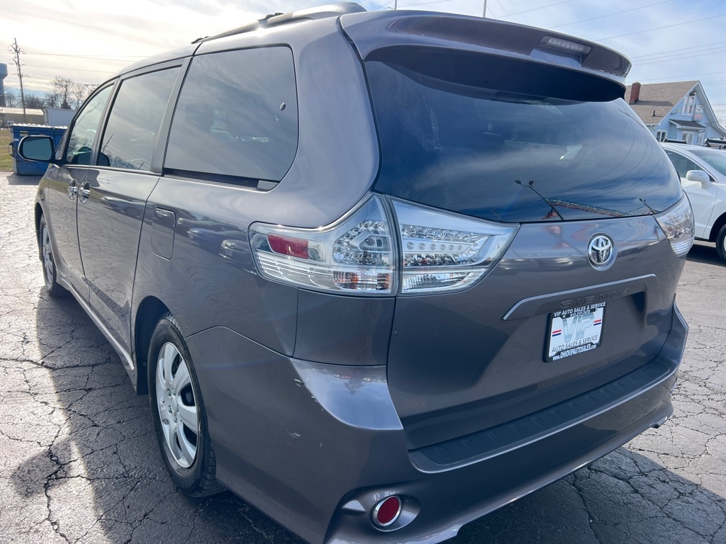 Toyota Sienna SE Premium FWD 8-Passenger V6 2015