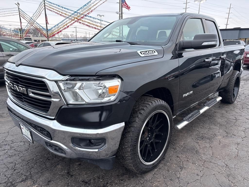 RAM 1500 Big Horn Quad Cab 4WD 2020
