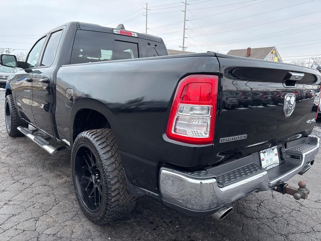 RAM 1500 Big Horn Quad Cab 4WD 2020