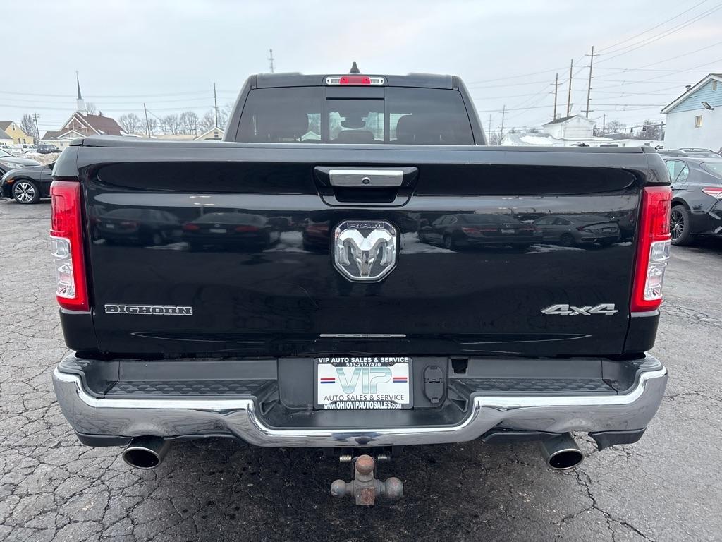 RAM 1500 Big Horn Quad Cab 4WD 2020