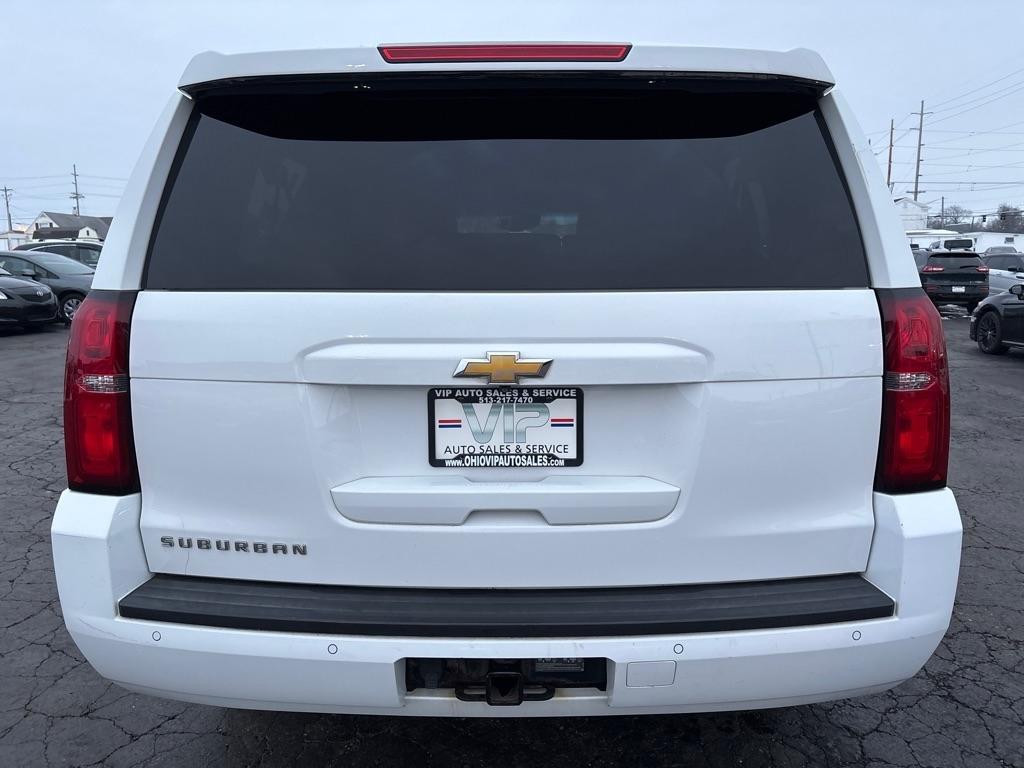 Chevrolet Suburban LT 4WD 2015