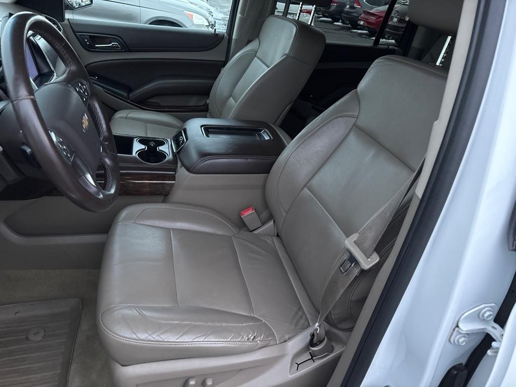 Chevrolet Suburban LT 4WD 2015