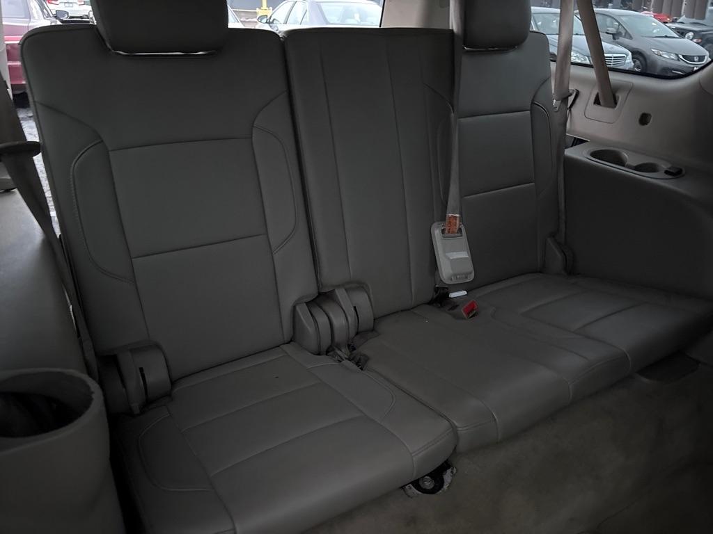 Chevrolet Suburban LT 4WD 2015