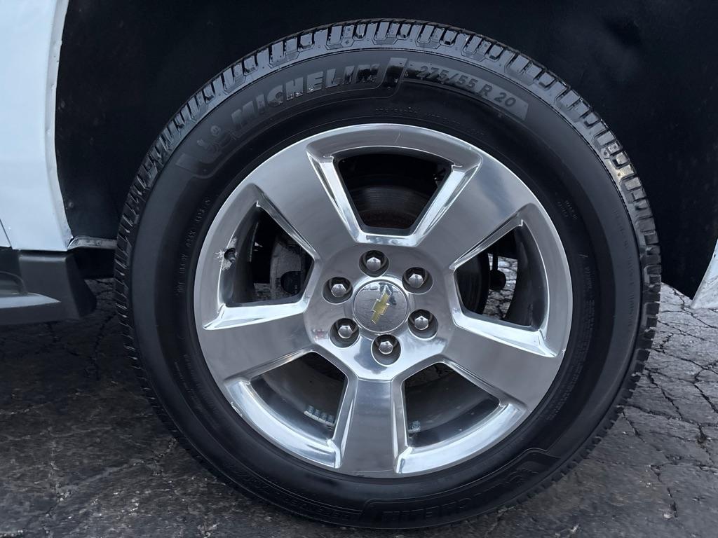 Chevrolet Suburban LT 4WD 2015