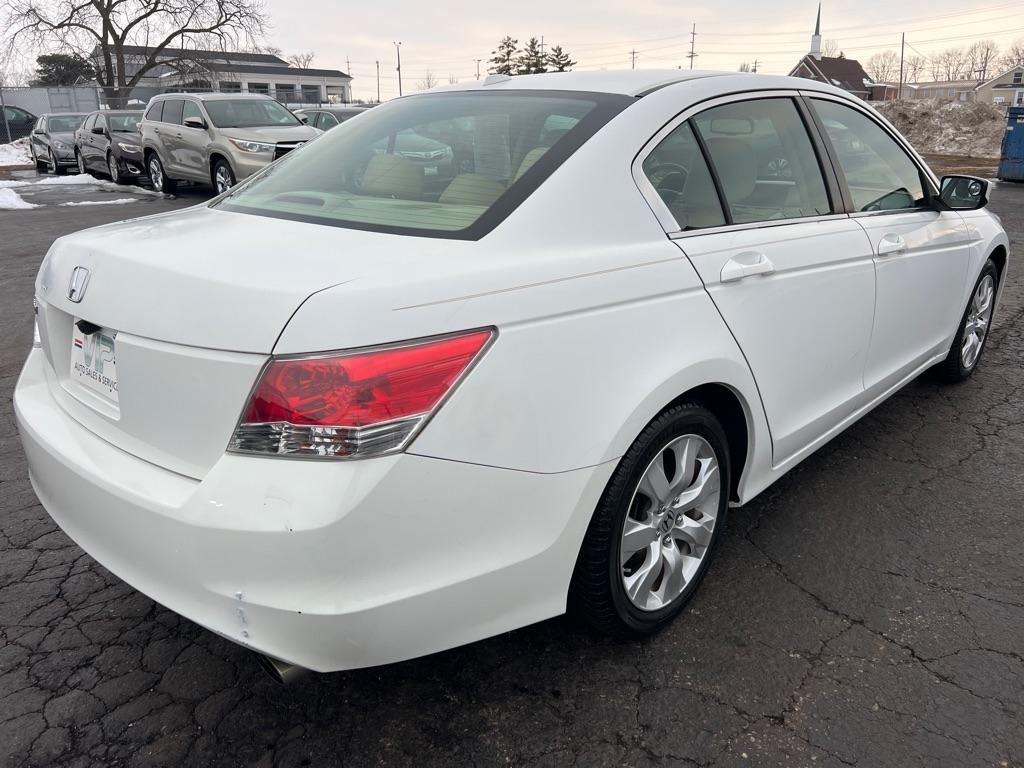 Honda Accord EX-L Sedan AT 2010