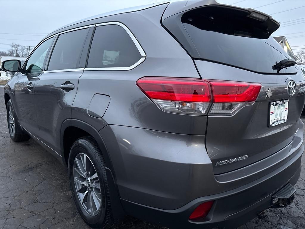 Toyota Highlander XLE AWD V6 2018
