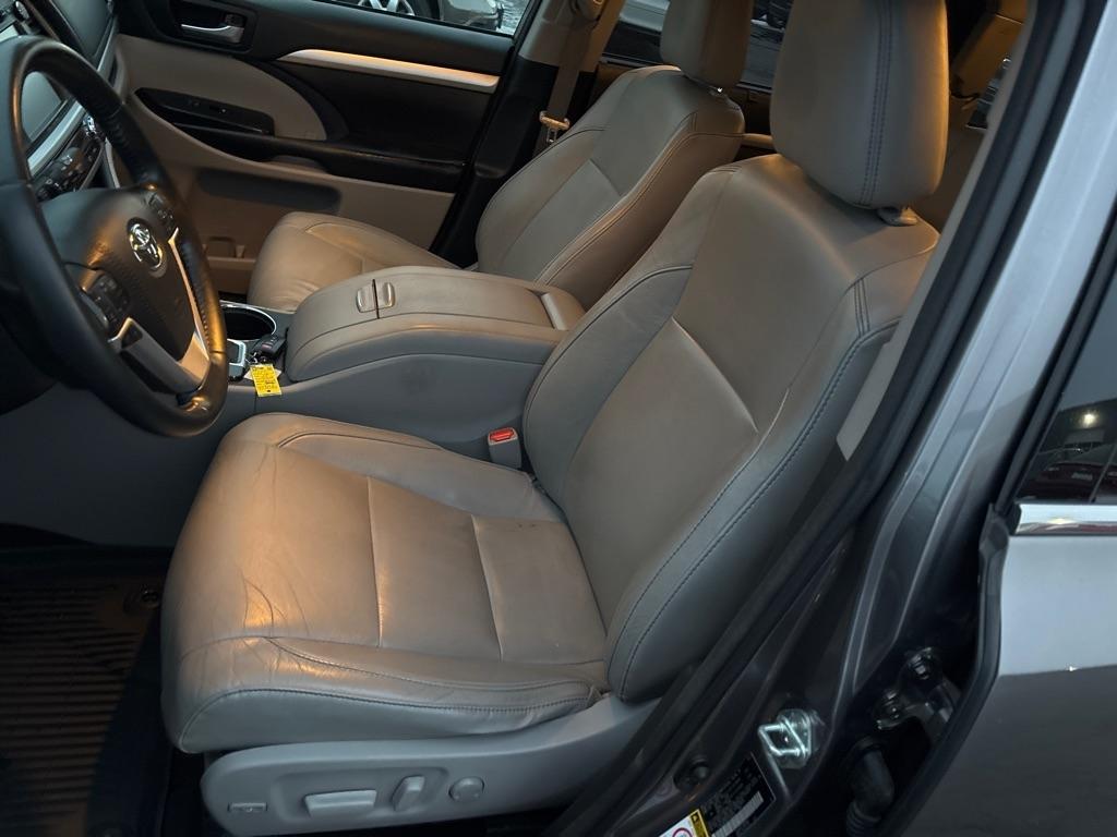 Toyota Highlander XLE AWD V6 2018