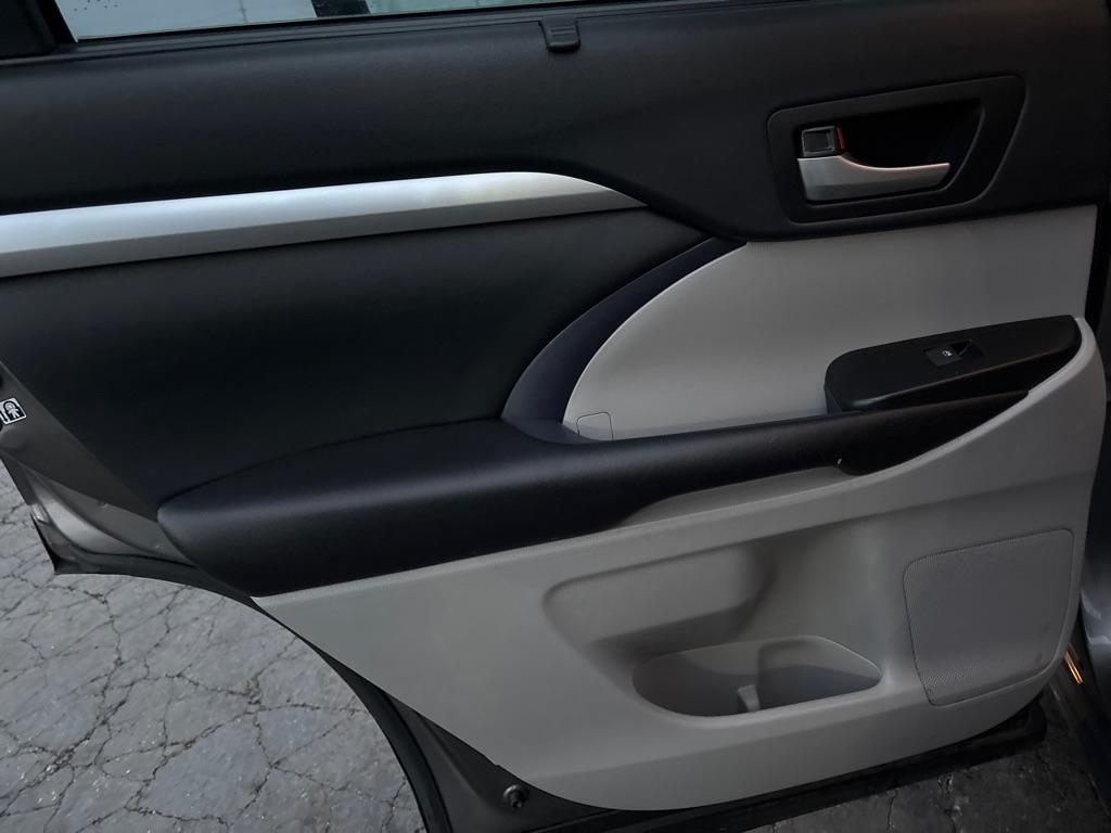 Toyota Highlander XLE AWD V6 2018