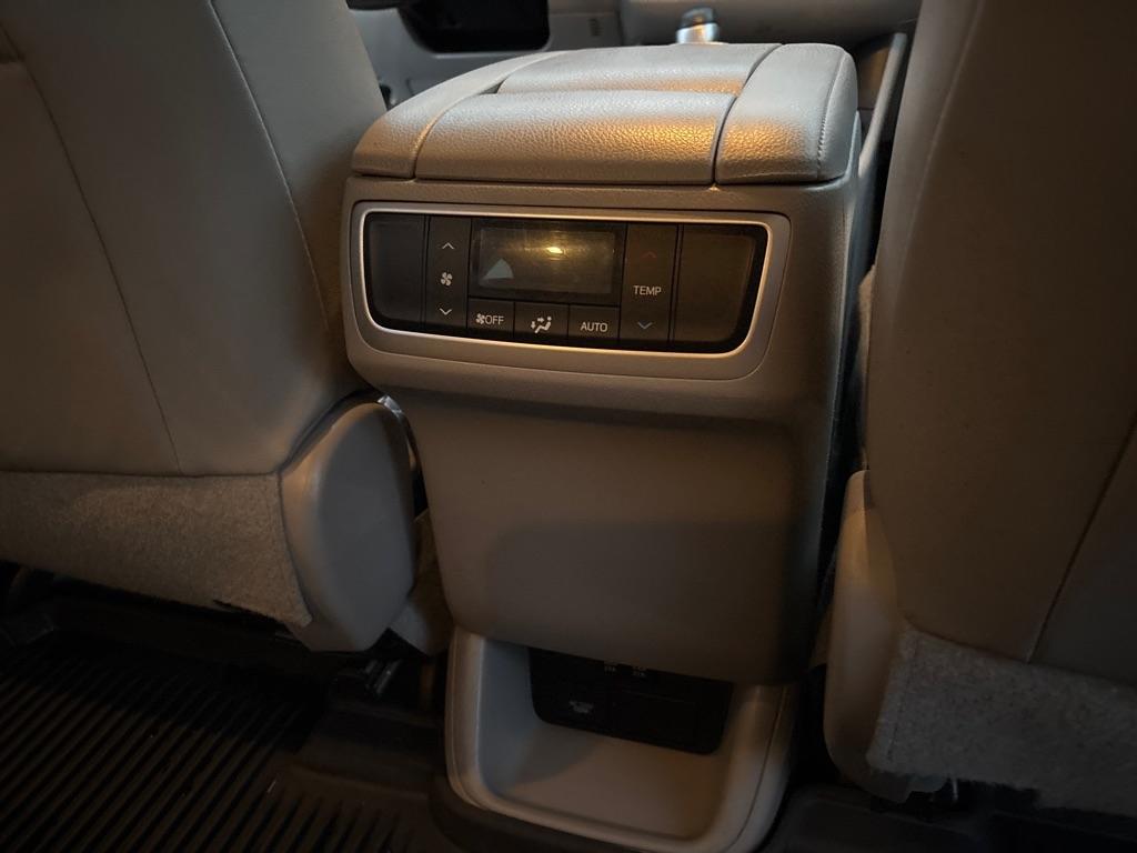 Toyota Highlander XLE AWD V6 2018