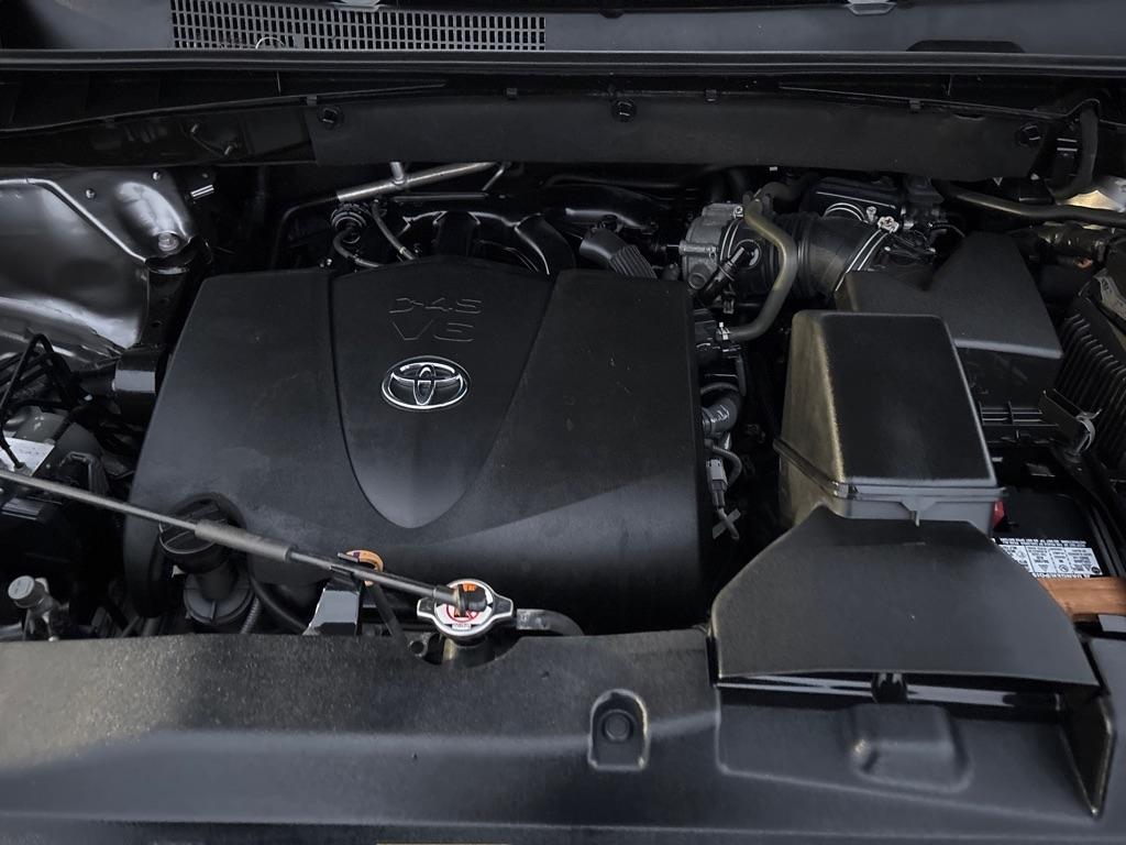 Toyota Highlander XLE AWD V6 2018