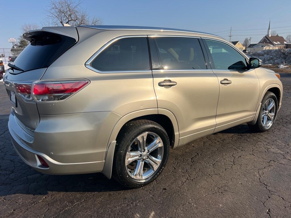 Toyota Highlander Limited AWD V6 2015