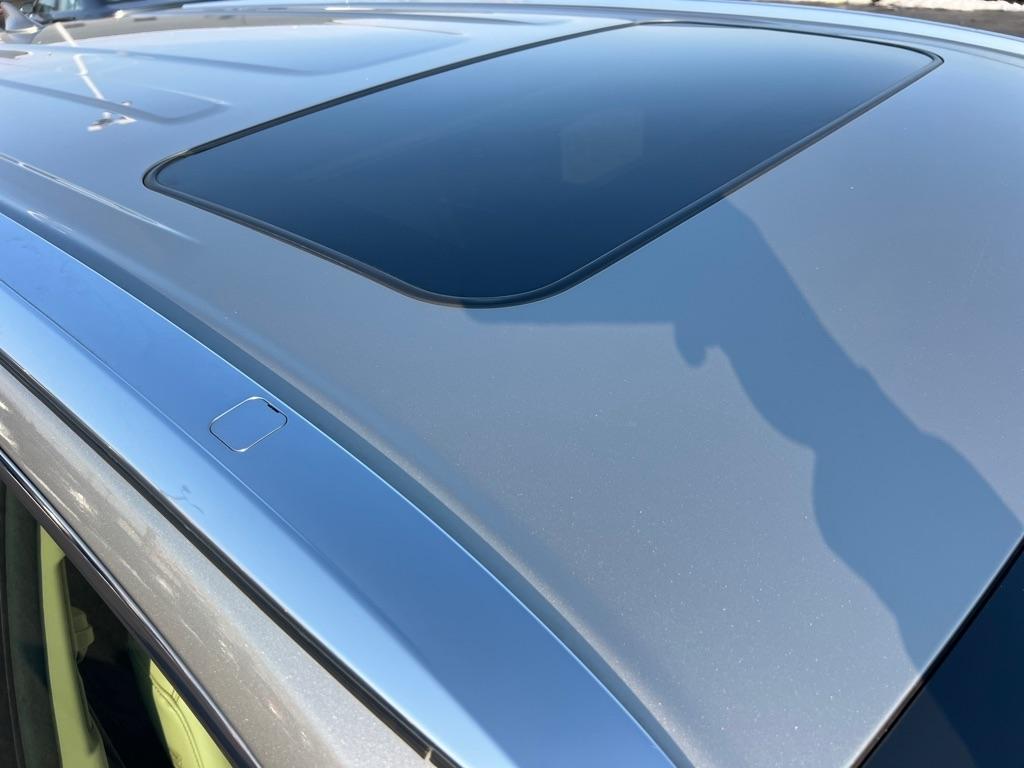 Toyota Highlander Limited AWD V6 2015