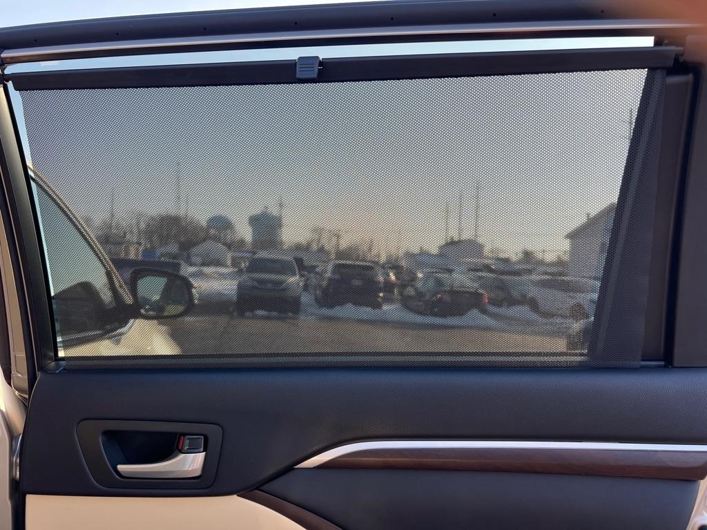 Toyota Highlander Limited AWD V6 2015