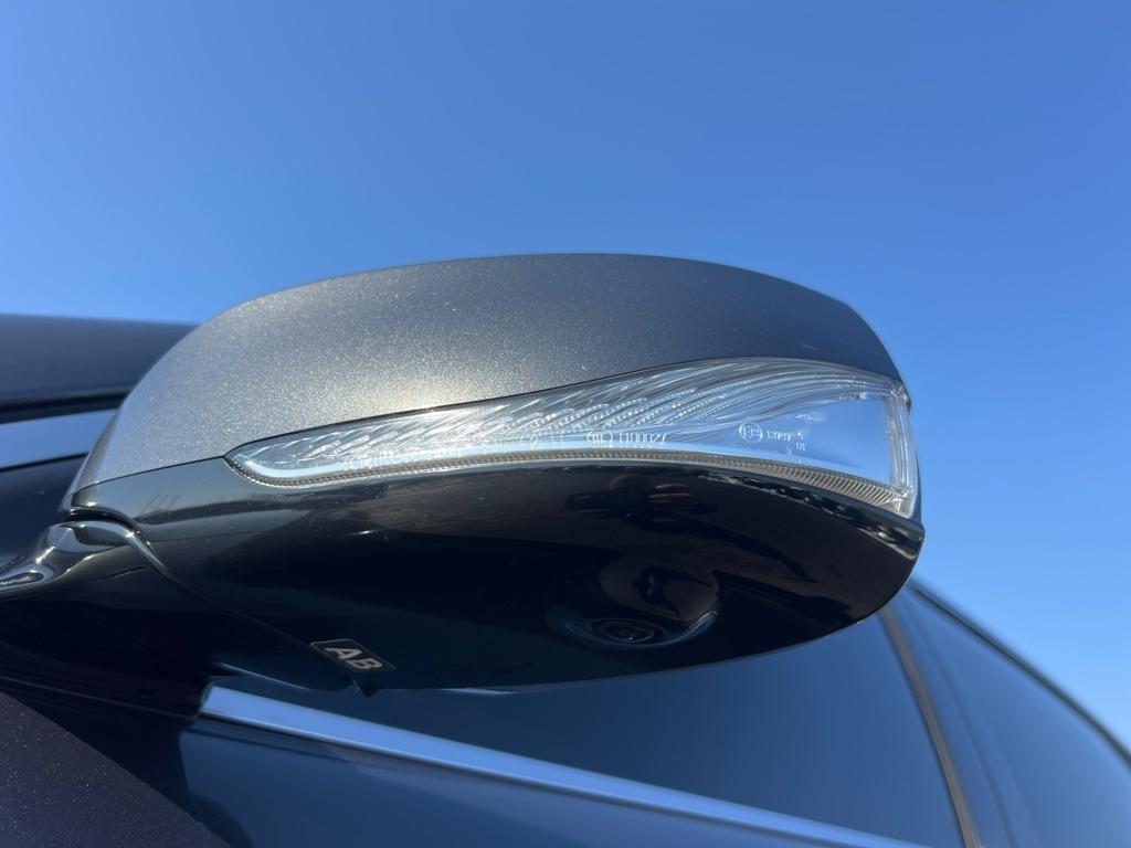 Infiniti Q70 L 3.7 AWD 2015