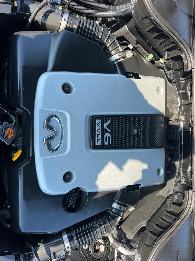 Infiniti Q70 L 3.7 AWD 2015