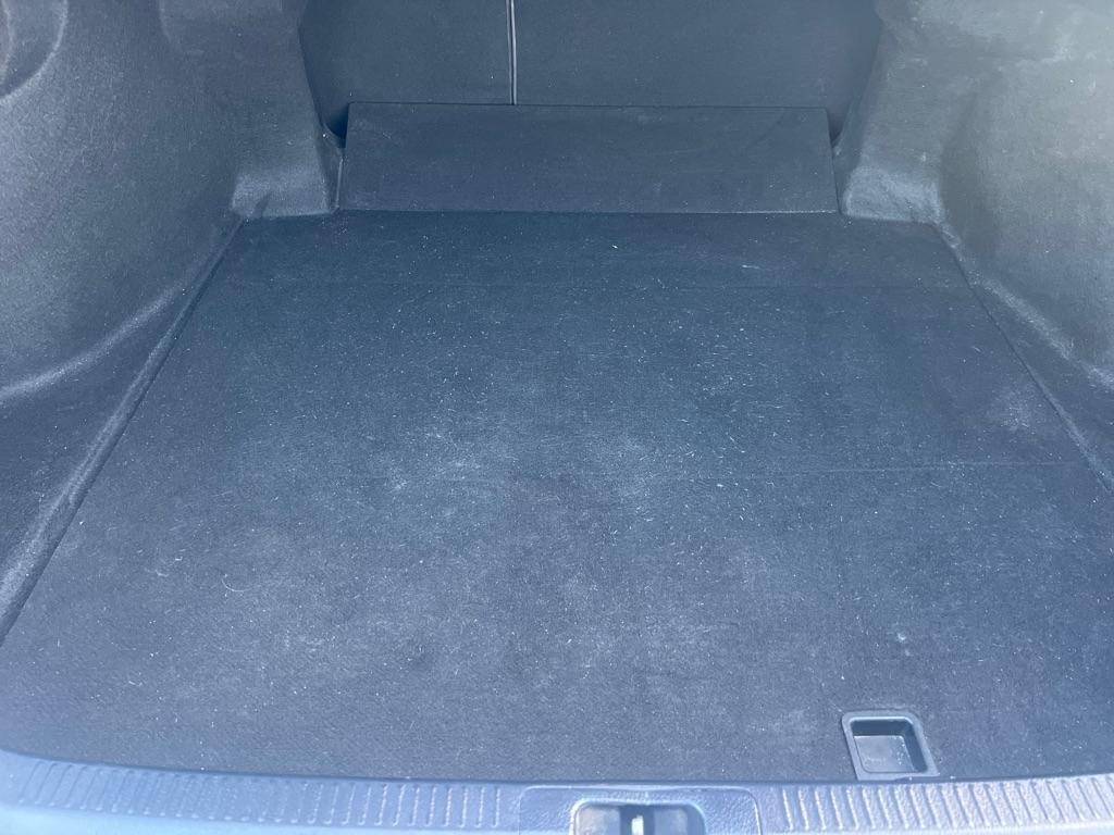 Toyota Camry SE 2020