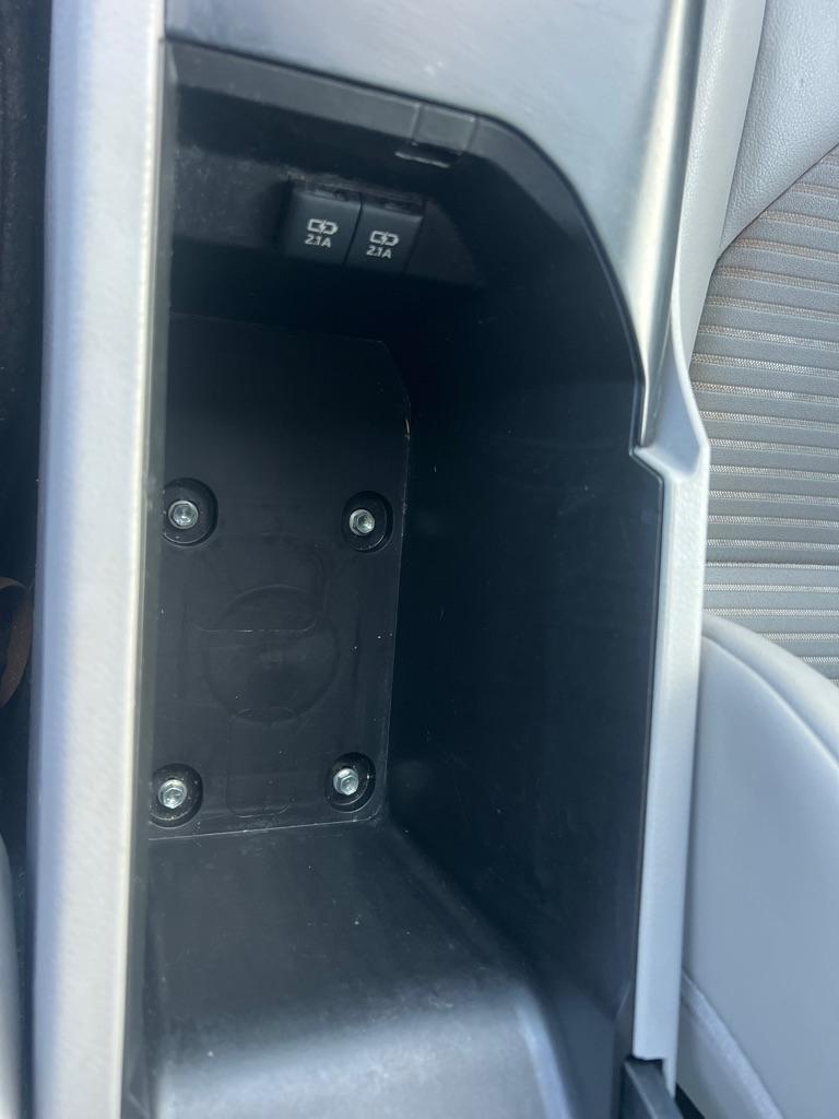 Toyota Camry SE 2020