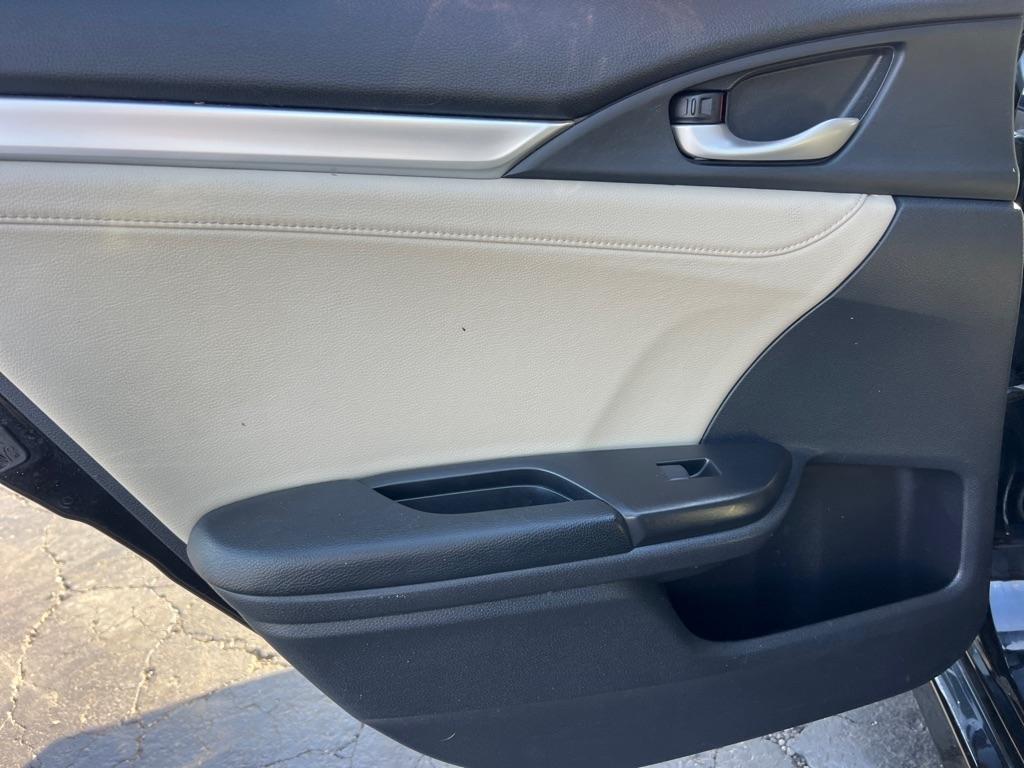 Honda Civic EX-TL Sedan CVT 2018