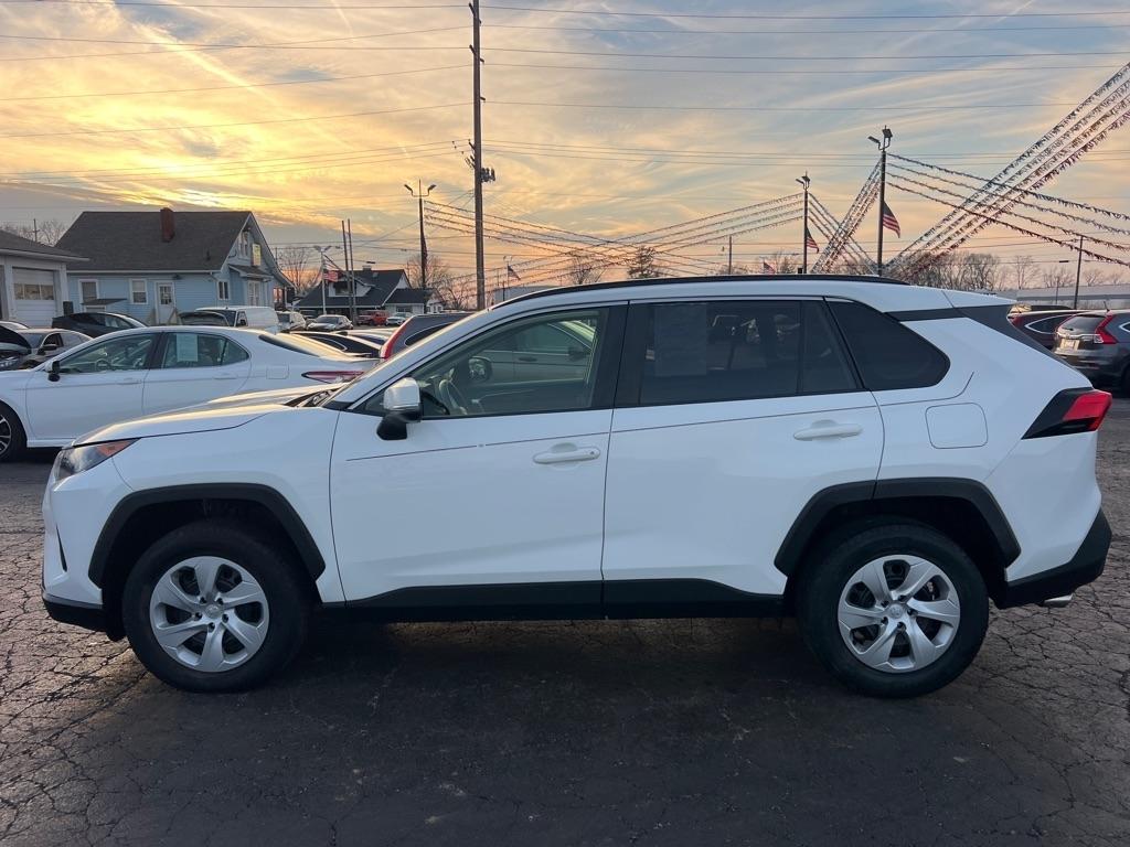 Toyota RAV4 LE 2019