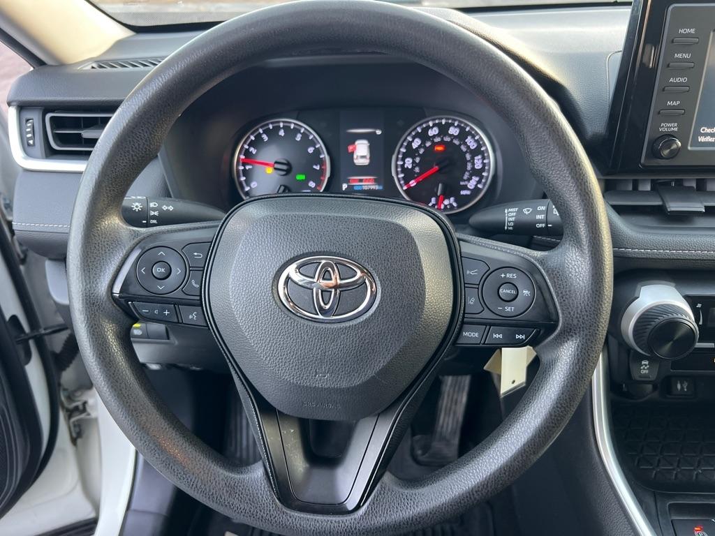 Toyota RAV4 LE 2019