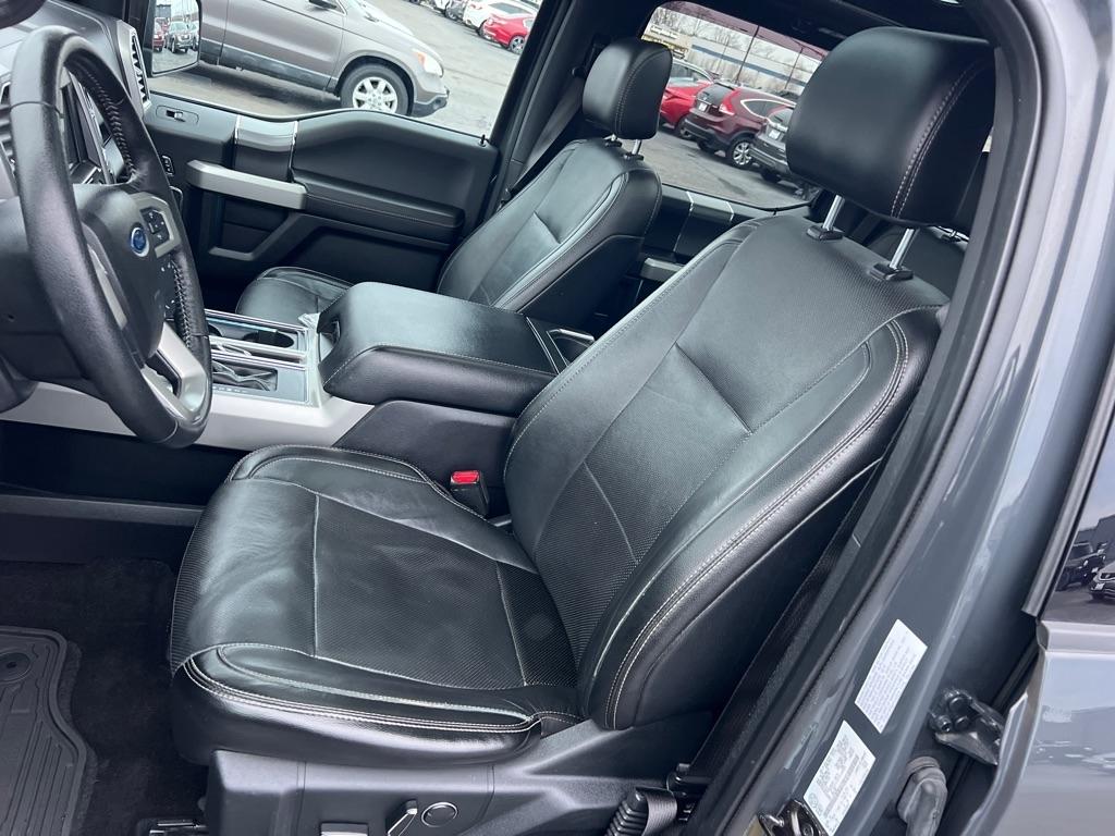 Ford F-150 Lariat SuperCrew 5.5-ft. Bed 4WD 2016