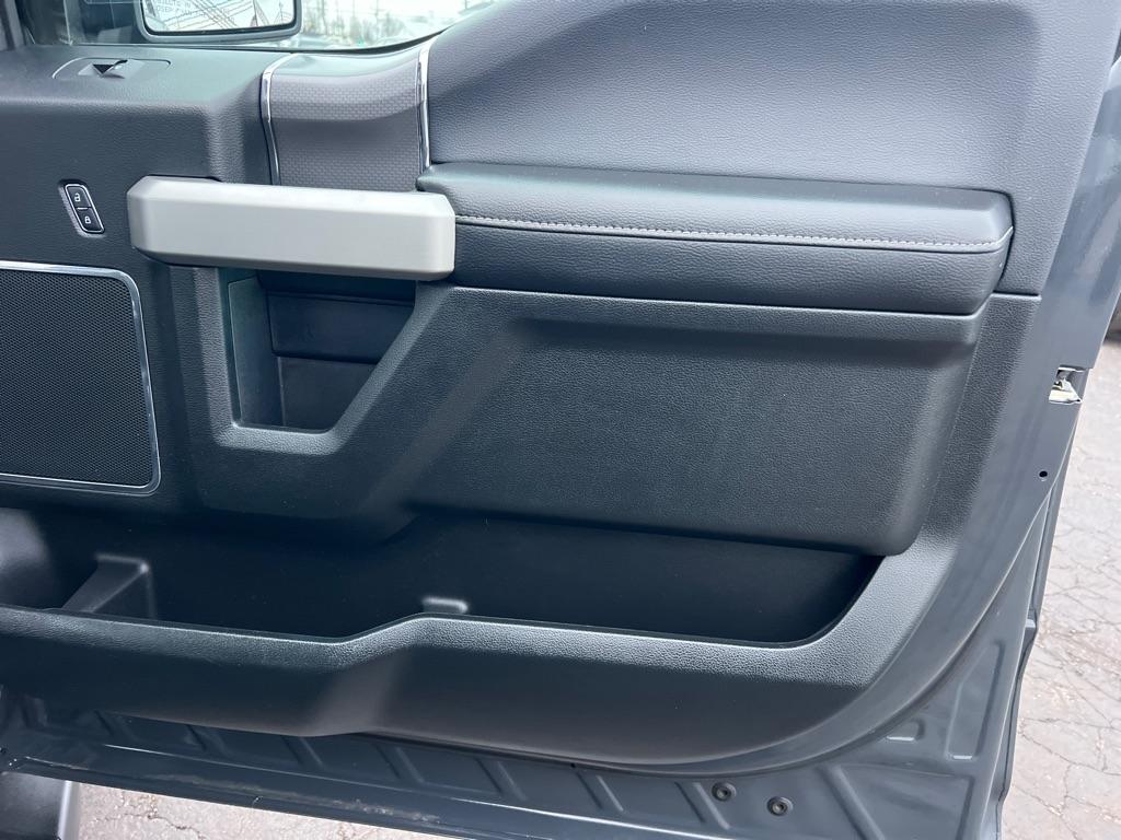 Ford F-150 Lariat SuperCrew 5.5-ft. Bed 4WD 2016