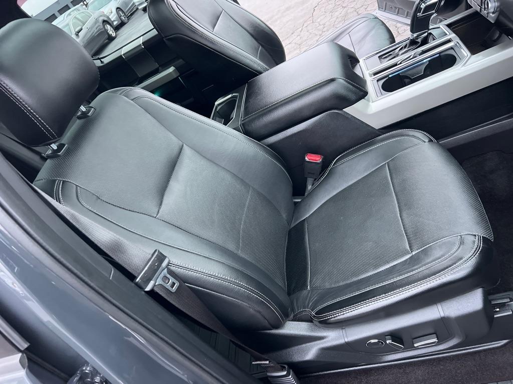 Ford F-150 Lariat SuperCrew 5.5-ft. Bed 4WD 2016