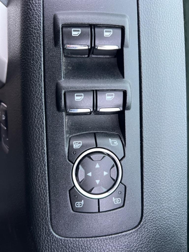 Ford F-150 Lariat SuperCrew 5.5-ft. Bed 4WD 2016