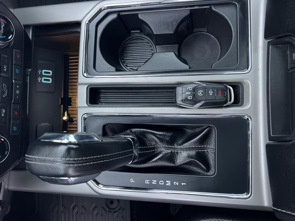 Ford F-150 Lariat SuperCrew 5.5-ft. Bed 4WD 2016