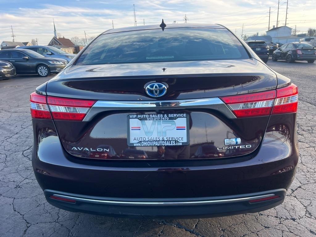 Toyota Avalon Hybrid Limited 2013