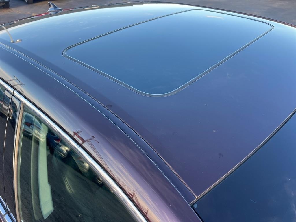 Toyota Avalon Hybrid Limited 2013