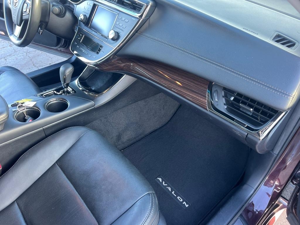 Toyota Avalon Hybrid Limited 2013