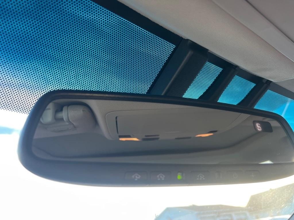 Toyota Avalon Hybrid Limited 2013