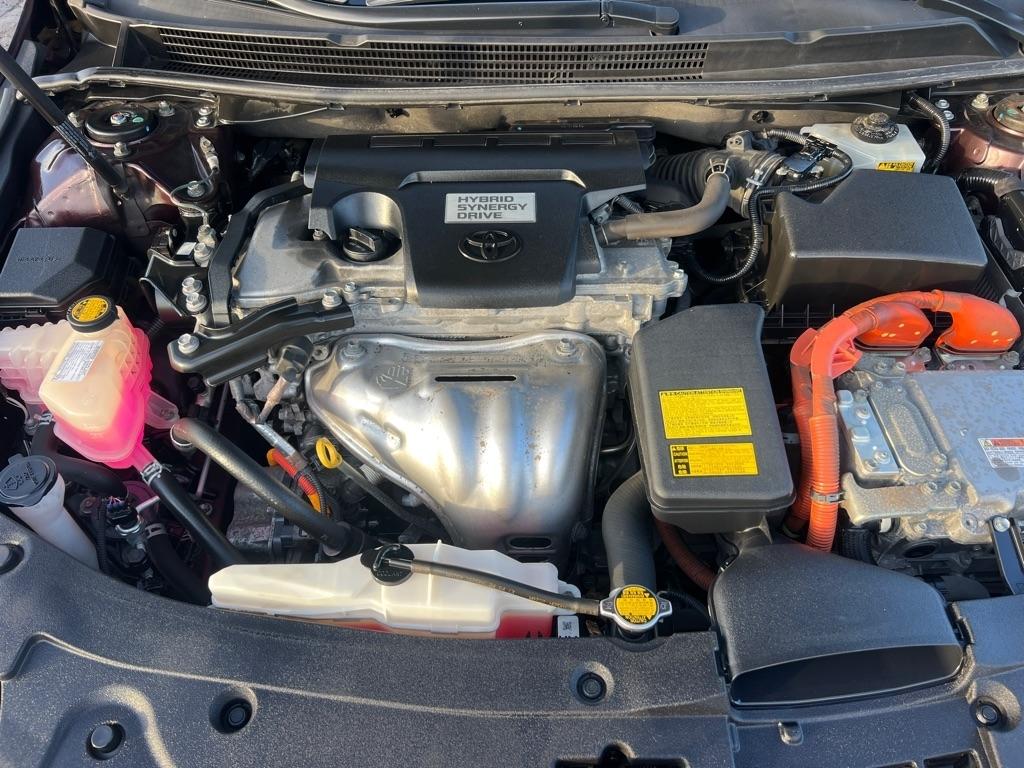 Toyota Avalon Hybrid Limited 2013