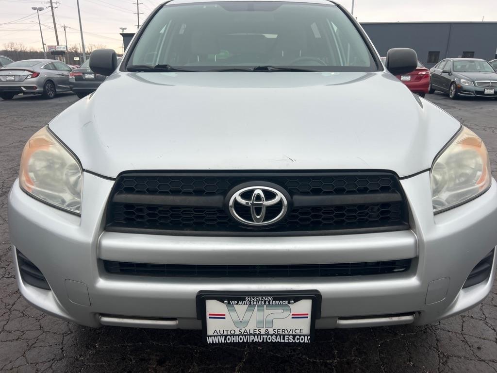 Toyota RAV4 Base I4 4WD 2011